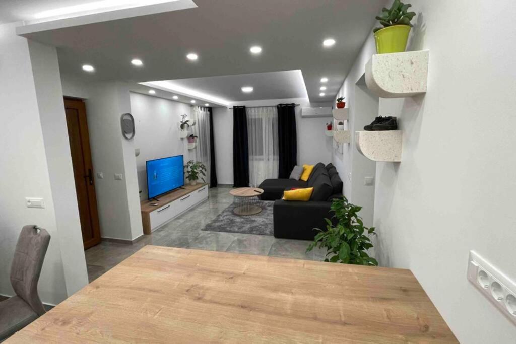 Luxury Apartman Bili Podgora Exterior photo