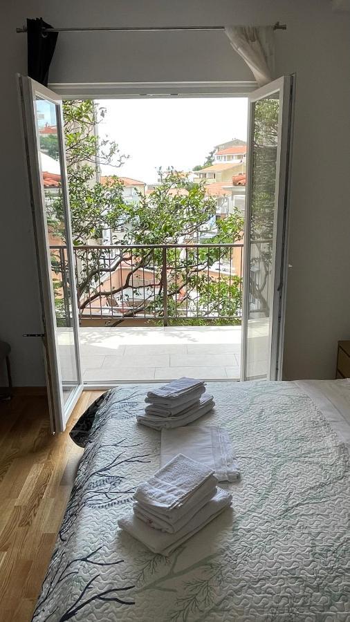 Luxury Apartman Bili Podgora Exterior photo
